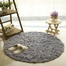 Fluffy Faux Fur round Rug